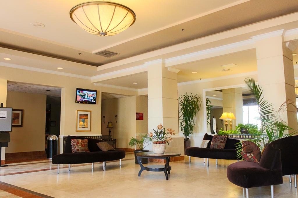 Hotel Ramada Plaza By Wyndham Atlanta Airport College Park Esterno foto